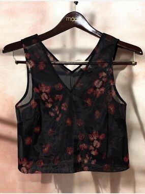 Macy's Black Sheer Floral V-Neck Cropped Camisole
